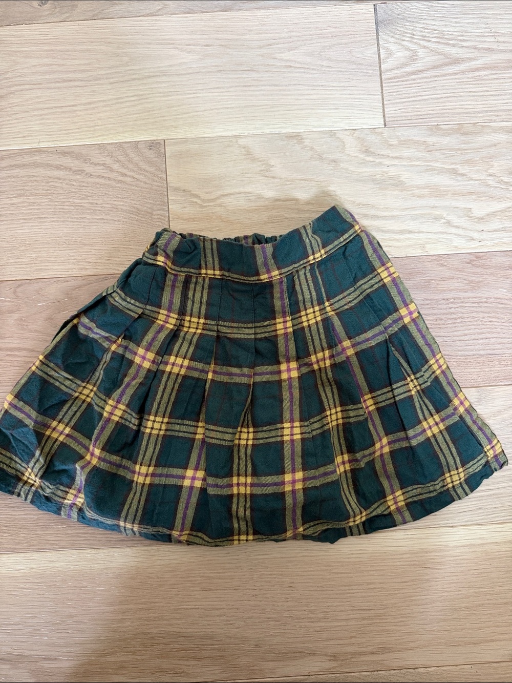 Girls' Green and Yellow Plaid Pleated Skirt